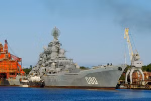 Tàu tuần dương tên lửa hạt nhân hạng nặng Đô đốc Nakhimov.