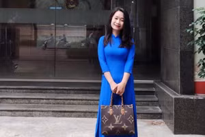 cô giáo Hà Thị Hoa – Phó hiệu trưởng Trường TH Đồng Tiến (tỉnh Hòa Bình). Ảnh NVCC.