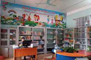 Thư viện khang trang của Trường Tiểu học số 1 Quài Nưa. Ảnh NT.