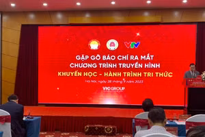 Quang cảnh buổi ra mắt.