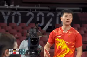 Tay vợt số 2 thế giới  Ma Long 