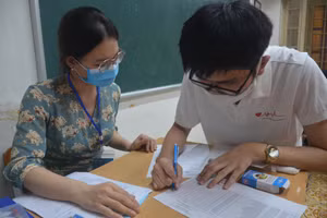 Từ ngày 22/7 đến 20/8 thí sinh bắt đầu đăng ký xét tuyển đại học. Ảnh minh họa. Ngô Chuyên.