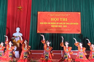 Phòng GDĐT huyện Văn Quan đã tổ chức khai mạc Hội thi giáo viên chủ nhiệm lớp giỏi cấp THCS.