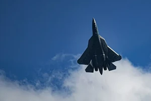 Su-57.