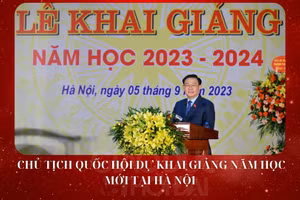 Chủ tịch Quốc hội dự khai giảng năm học mới tại Hà Nội