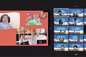 Chương trình văn nghệ trong Lễ khai giảng trực tuyến của Trường Tiểu học và Trung học cơ sở HWS