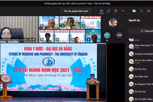 Lễ khai giảng theo hình thức trực tuyến của Khoa Y Dược, ĐH Đà Nẵng.