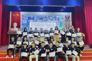 Trường ĐH Bách khoa – ĐH Đà Nẵng liên tục đạt giải cao tại EPIC (Engineering Projects in Community Service – Dự án kỹ thuật phục vụ cộng đồng) khẳng định năng lực nghiên cứu, sáng tạo, tính ứng dụng cũng như khả năng khởi nghiệp của SV.