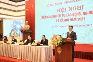 Phó Thủ tướng Vũ Đức Đam phát biểu tại hội nghị