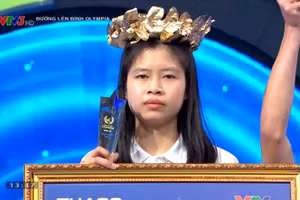 Nguyễn Thị Mỹ Duyên thắng thuyết phục tại cuộc thi tuần Olympia.