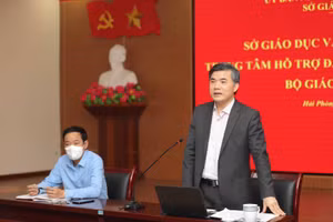 Ông Bùi Văn Linh phát biểu tại buổi làm việc