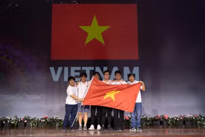 Đội tuyển Việt Nam tham dự IMO 2022
