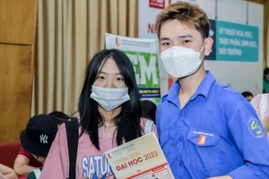 Các trường đại học hỗ trợ thí sinh lựa chọn nguyện vọng phù hợp