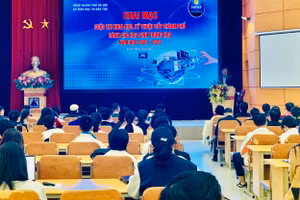 Quang cảnh lễ khai mạc