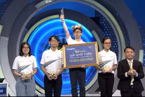 Hà Lam Khang giành vòng nguyệt quế cuộc thi tuần.