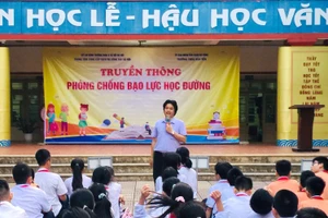 Một buổi truyền thông phòng chống bạo lực học đường của học sinh Hà Nội