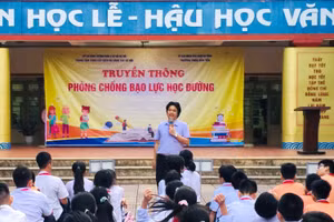 Một buổi truyền thông phòng chống bạo lực học đường của học sinh Hà Nội