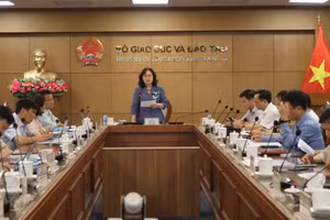 Thứ trưởng Ngô Thị Minh chủ trì hội nghị