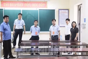 Sở GD&ĐT Hải Dương kiểm tra công tác chuẩn bị thi tốt nghiệp THPT năm 2022 tại Trường THPT Gia Lộc.
