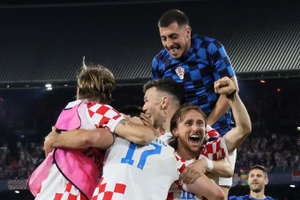 Croatia thắng đậm Hà Lan, vào chung kết Nations League