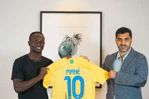 Chân sút 'làm mưa làm gió' Ngoại hạng Anh ra mắt đội bóng của Ronaldo