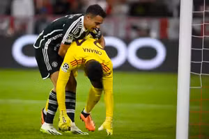 Sai lầm thảm họa của thủ môn Onana khiến fan Man United nổi đóa