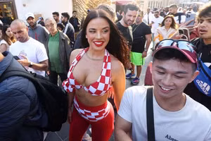 Thông tin bất ngờ về ‘cổ động viên nóng bỏng nhất World Cup 2022’