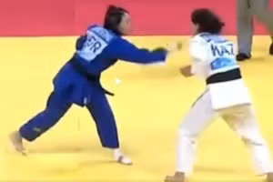 Võ sĩ Hàn Quốc trả giá đắt vì tát đối thủ tại ASIAD 19 