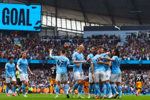 Man City chạm tay vào ngôi vương, Chelsea nếm mùi chiến thắng