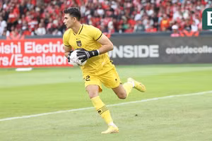 Indonesia nguy cơ mất thủ thành số 1 trước thềm đấu tuyển Việt Nam 