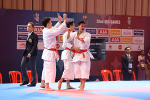 Đoàn thể thao Việt Nam đang xếp thứ mấy SEA Games 32?