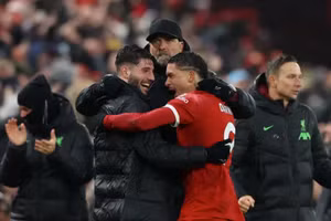 Liverpool thắng khó tin Fulham vòng 14 Ngoại hạng Anh 