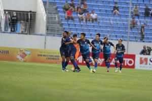 Hải Phòng thua sốc, Bình Định tạm chiếm ngôi đầu V.League 2023