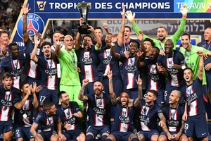 Mbappe sắp sang Thái Lan thi đấu