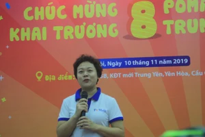 PGS.TS Chu Cẩm Thơ phát biểu tại lễ khai trương POMath tại Trung Yên.