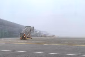 Nhiều chuyến bay ảnh hưởng do sương mù dày đặc.