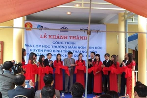 Lễ cắt băng khánh thành trường mầm non xã Tân Đức, huyện Phú Bình, tỉnh Thái Nguyên