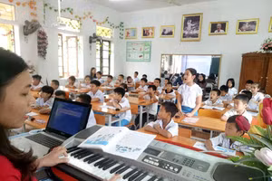 Tiết học âm nhạc của học sinh tiểu học (Ảnh minh hoạ/INT)