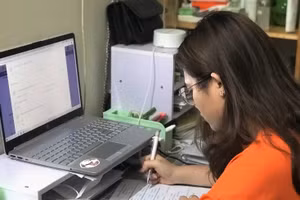 Em Trịnh Ngọc Chi – Học sinh lớp 12A10 trường THPT Kim Liên.