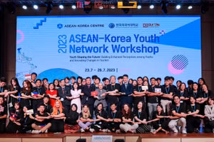 Khai mạc Hội thảo Mạng lưới thanh niên ASEAN-Hàn Quốc 2023 tại Trường ĐH Duy Tân. 