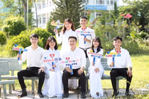 Sinh viên Trường ĐH Sư phạm Kỹ thuật, ĐH Đà Nẵng. 