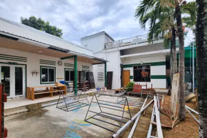 Trường quốc tế Chồi Xanh (Hội An, Quảng Nam) giải thích lý do thông báo chấm dứt hoạt động là do hết hạn hợp đồng thuê cơ sở vật chất. 