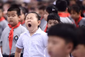 Học sinh Trung Quốc được ngủ nhiều hơn sau chính sách “giảm kép”.