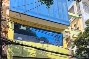 Trụ sở Công ty Vạn Phúc hiện không còn tồn tại ở những địa điểm trên hợp đồng.