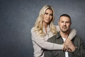 Người mẫu Christine và chồng - Paddy McGuinness.