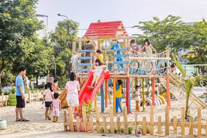 Những bãi đất trống trước đây được Đoàn Thanh niên “biến” thành những điểm vui chơi cho thiếu nhi.