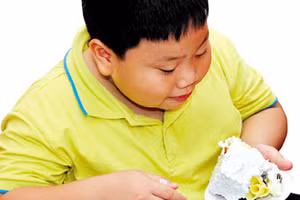 Chế độ dinh dưỡng cho trẻ thừa cân