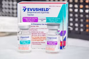 Evusheld chưa được cấp phép sử dụng ở nhóm đang điều trị Covid-19. 