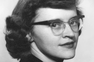 Ca sĩ Connie Converse