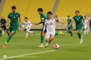 Lịch thi đấu bóng đá 27/4: U23 Việt Nam - U23 Iraq lúc 0h30